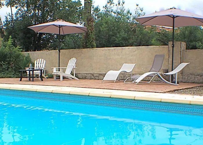 D'hotes La Luciole 3*